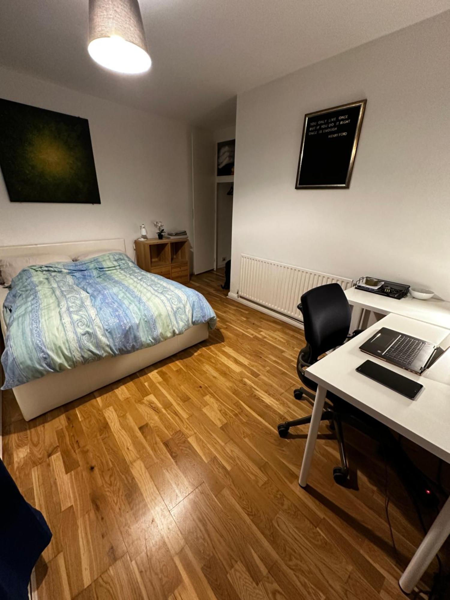 Charming 1-Bedroom Apartment Southfields, London Eksteriør billede